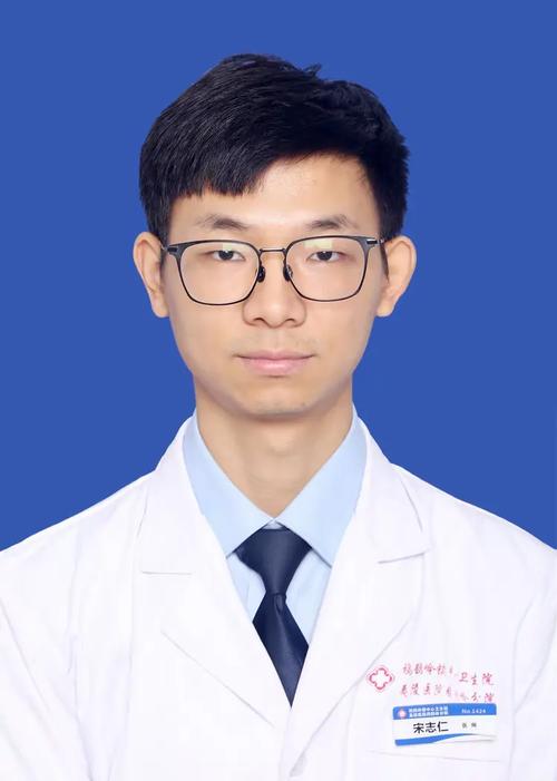 干净整洁的口腔科诊室鸦鹊岭镇中心卫生院口腔科于10月21日正式开科啦